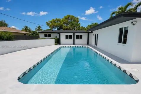 2573 Conroy Drive North Palm Beach FL 33403