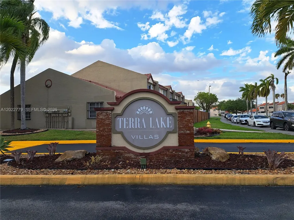 6140 SW 129th Place Miami FL 33183