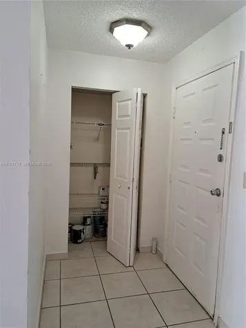 6140 SW 129th Place Miami FL 33183