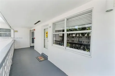 3133 S Ocean Drive Hallandale Beach FL 33009