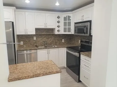 100 Bayview Drive Sunny Isles Beach FL 33160