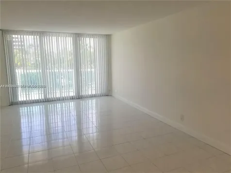 100 Bayview Drive Sunny Isles Beach FL 33160