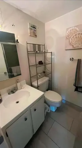 200 Leslie Drive Hallandale Beach FL 33009