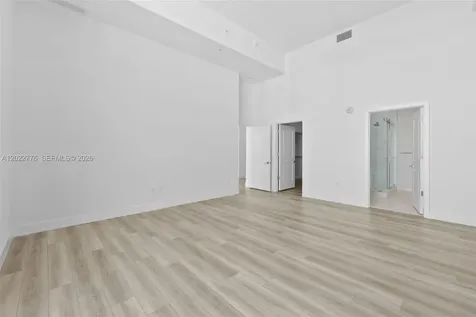 101 Diplomat Parkway Hallandale Beach FL 33009