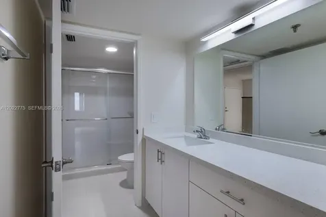 2660 SW 37th Avenue Miami FL 33133