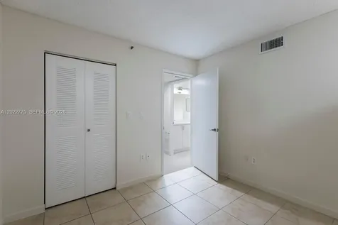 2660 SW 37th Avenue Miami FL 33133