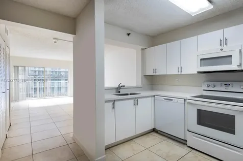 2660 SW 37th Avenue Miami FL 33133