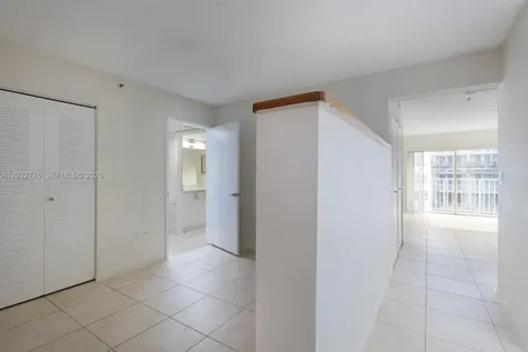 2660 SW 37th Avenue Miami FL 33133