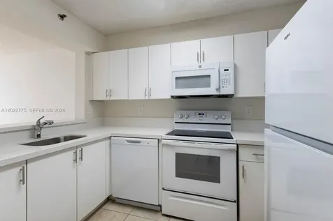 2660 SW 37th Avenue Miami FL 33133