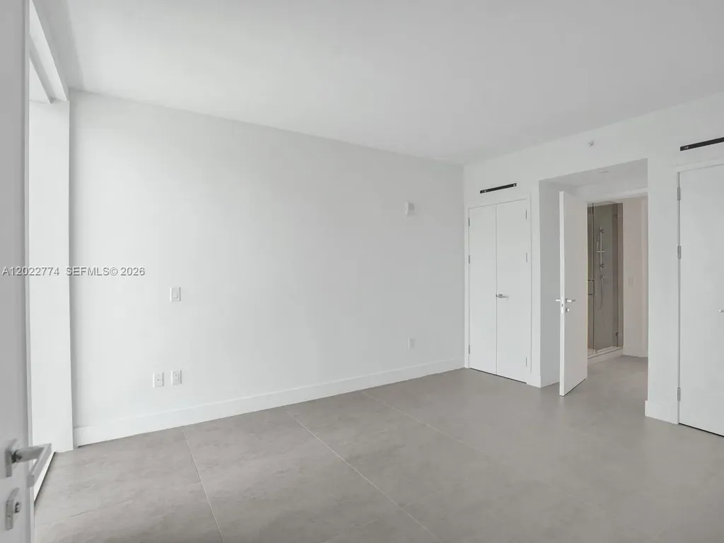 407 N Riverside Pompano Beach FL 33062
