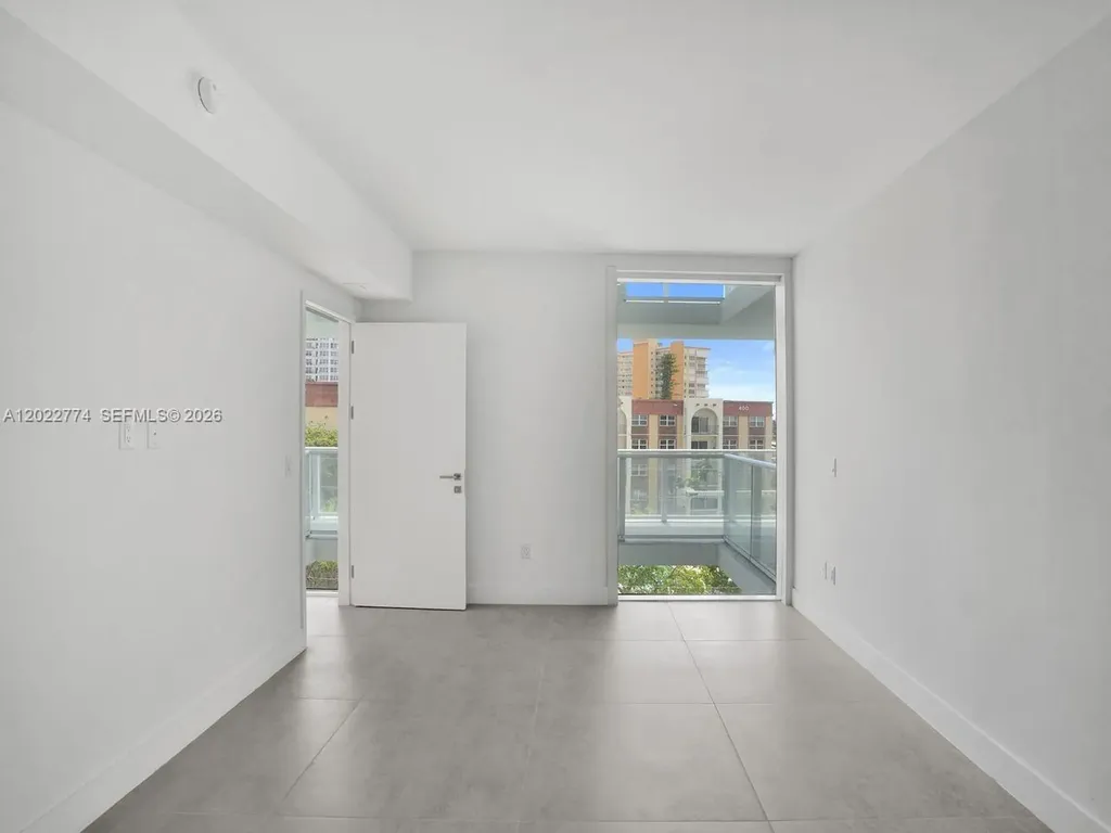 407 N Riverside Pompano Beach FL 33062
