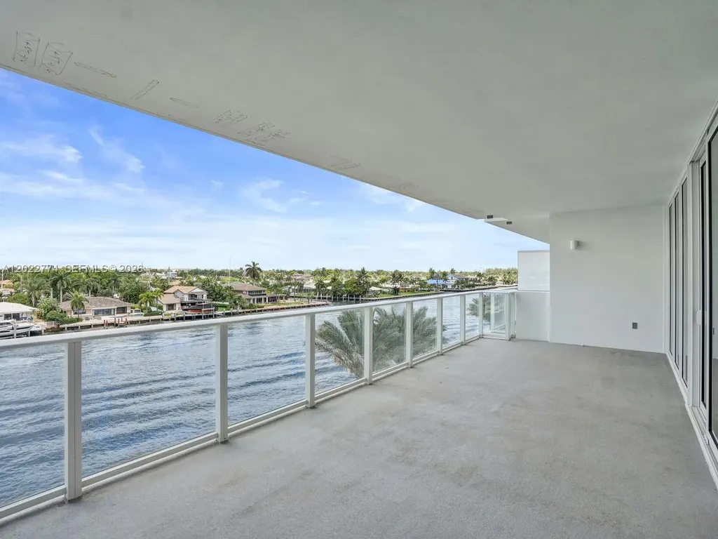 407 N Riverside Pompano Beach FL 33062