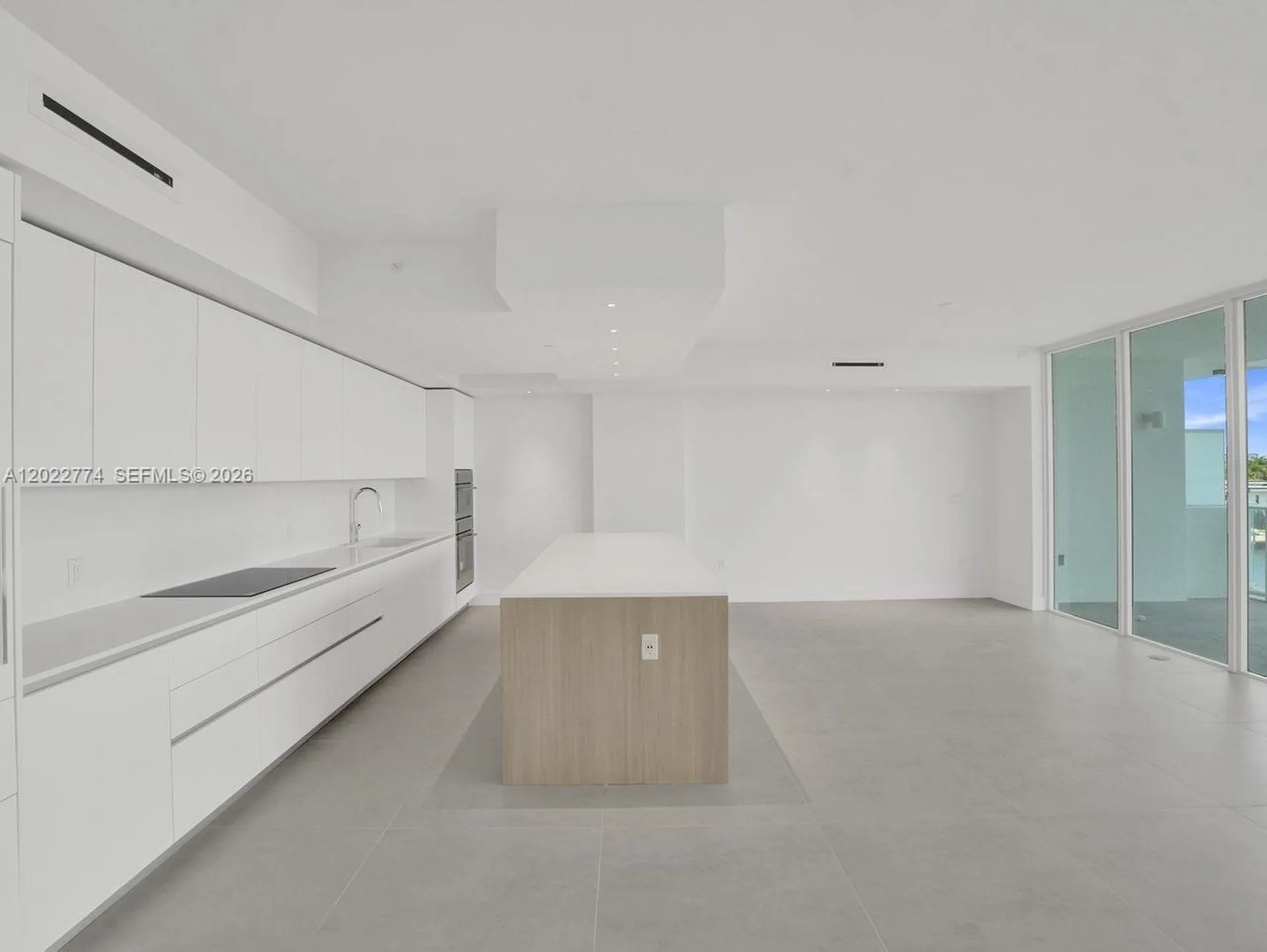 407 N Riverside Pompano Beach FL 33062