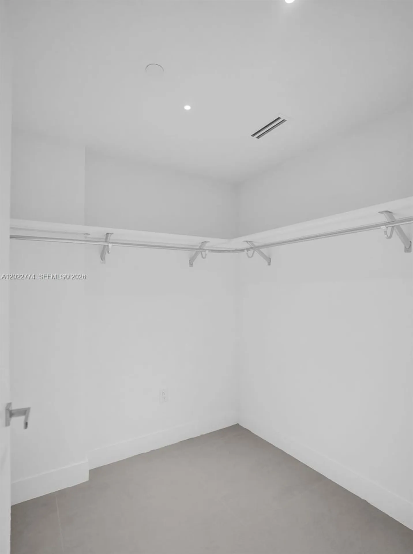 407 N Riverside Pompano Beach FL 33062