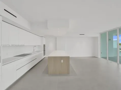 407 N Riverside Pompano Beach FL 33062