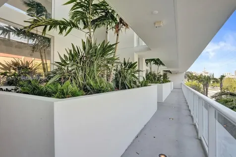 407 N Riverside Pompano Beach FL 33062