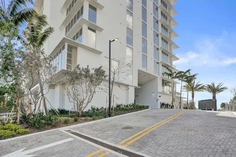 407 N Riverside Pompano Beach FL 33062