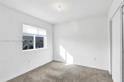 2430 SE 10th Court Homestead FL 33035