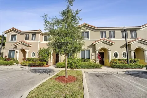 2430 SE 10th Court Homestead FL 33035