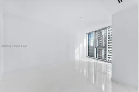 300 Biscayne Blvd Way Miami FL 33131
