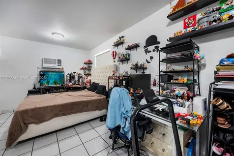 4217 SW 2nd Terrace Miami FL 33134
