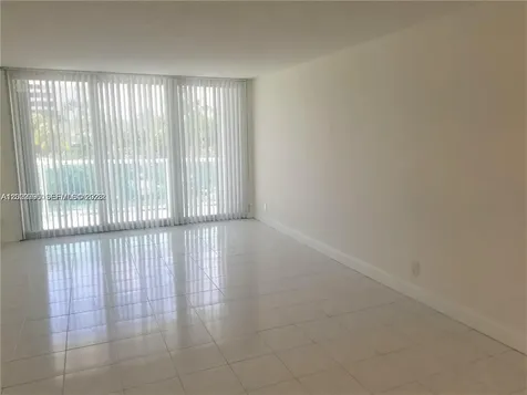 100 Bayview Drive Sunny Isles Beach FL 33160