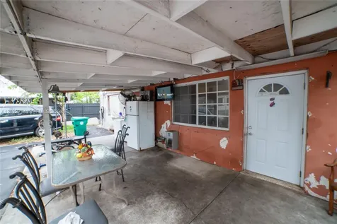 3401 NW 15th Street Miami FL 33125
