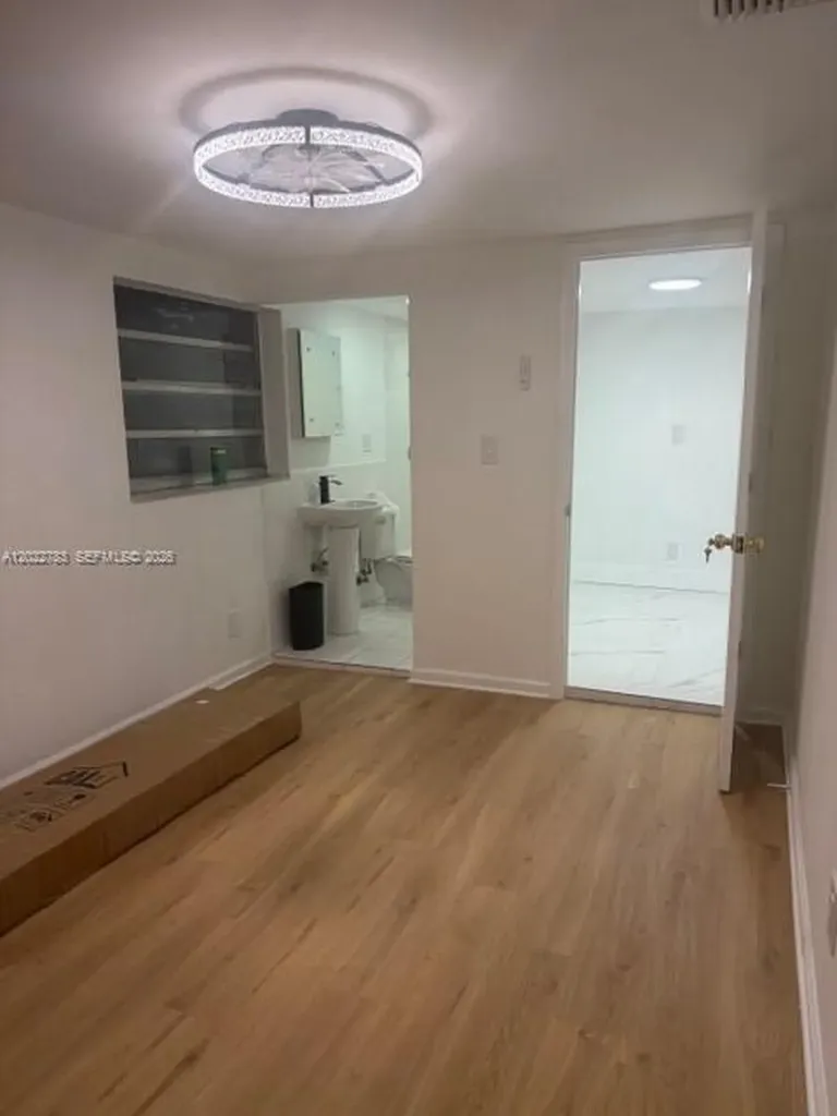 1001 S 62nd Avenue Hollywood FL 33023