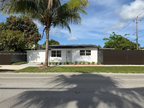 1001 S 62nd Avenue Hollywood FL 33023