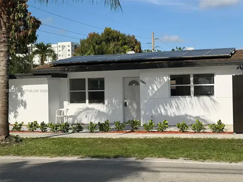 1001 S 62nd Avenue Hollywood FL 33023