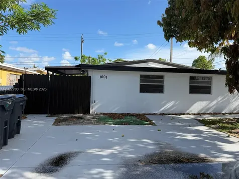 1001 S 62nd Avenue Hollywood FL 33023