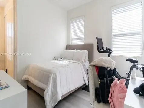 9794 W 34th Court Hialeah FL 33018