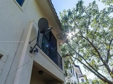 9794 W 34th Court Hialeah FL 33018