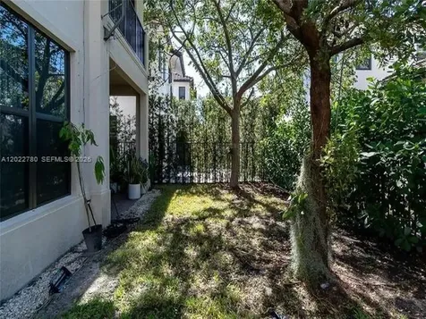 9794 W 34th Court Hialeah FL 33018