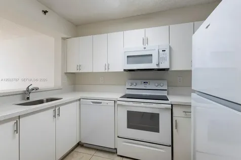 2660 SW 37th Avenue Miami FL 33133