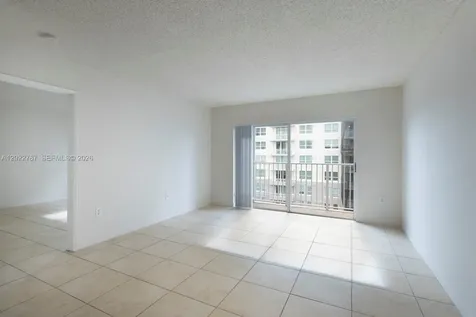 2660 SW 37th Avenue Miami FL 33133