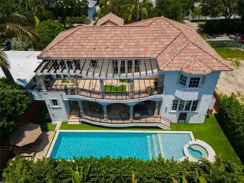 350 Redwood Lane Key Biscayne FL 33149