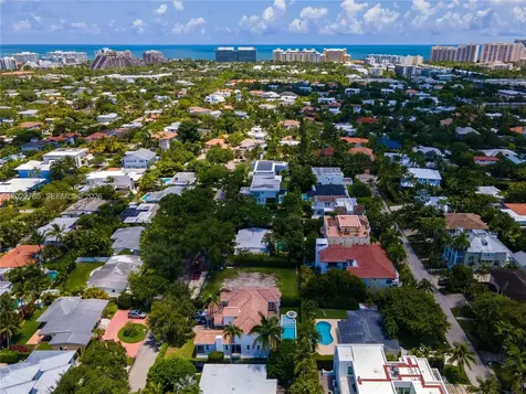 350 Redwood Lane Key Biscayne FL 33149