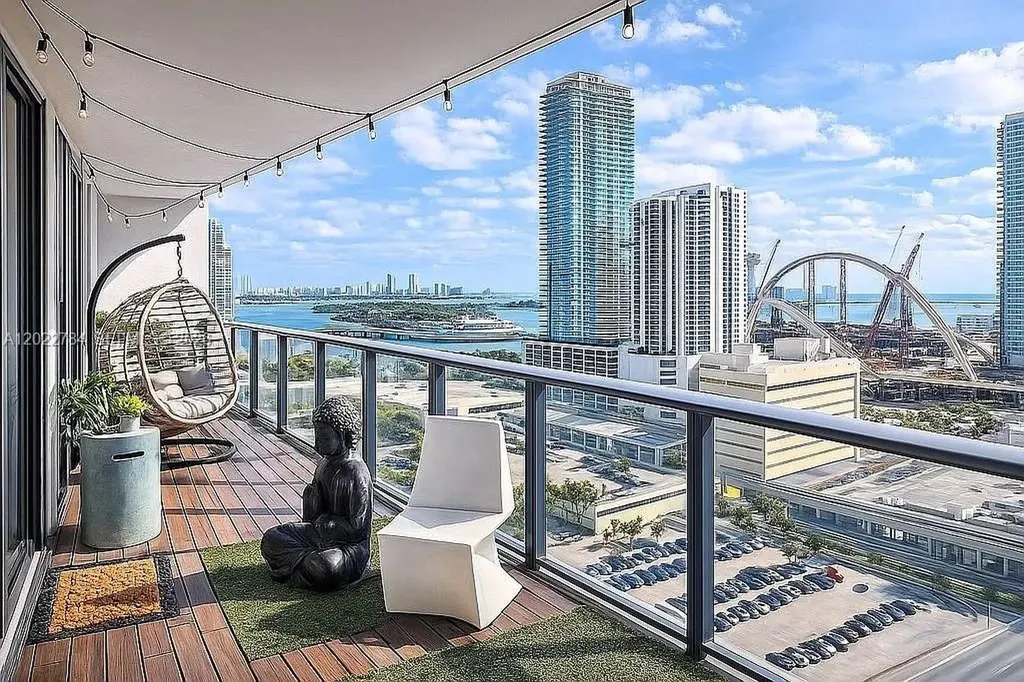 1600 NE 1st Avenue Miami FL 33132
