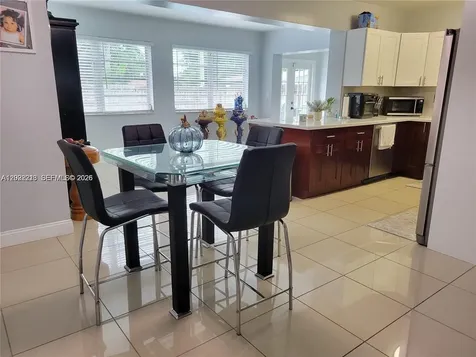 6930 SW 12th Street Pembroke Pines FL 33023