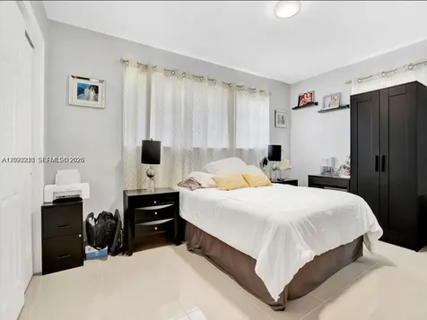 6930 SW 12th Street Pembroke Pines FL 33023