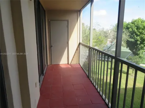 8005 SW 107th Avenue Miami FL 33173