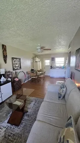 1301 N 12th Court Hollywood FL 33019
