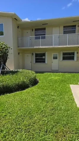 1301 N 12th Court Hollywood FL 33019