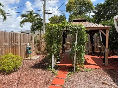 6215 SW 20th Street Miramar FL 33023