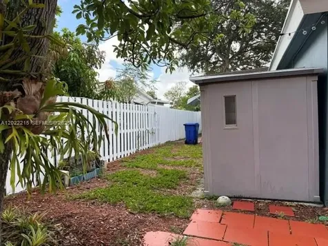 6215 SW 20th Street Miramar FL 33023