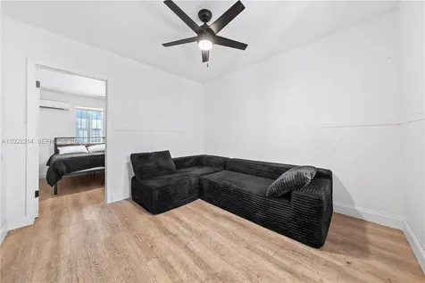 1829 NW 2nd Court Miami FL 33136