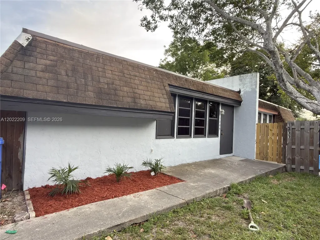 1309 NW 8th Avenue Fort Lauderdale FL 33311