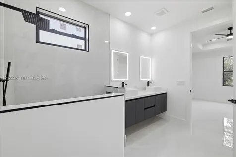 1222 Earnest Street E Lehigh Acres FL 33974