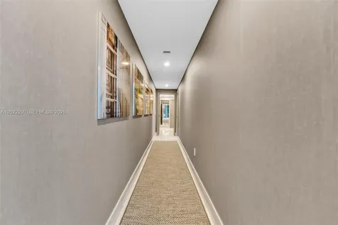 17121 Collins Avenue Sunny Isles Beach FL 33160